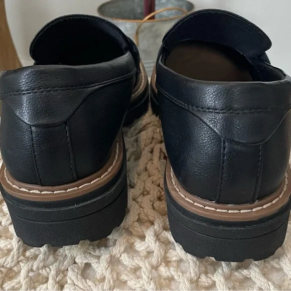 Falls Creek Black Leather Penny Loafers with Lug Sole - Picture 4 of 7